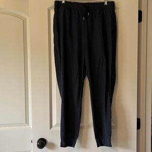 Old Navy Sleektech Go-Dry Joggers, L